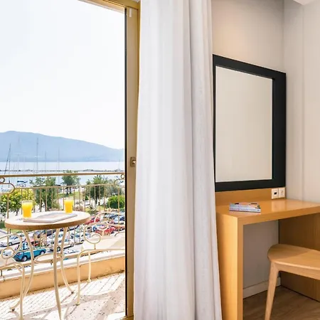 Lefkas Szálloda 3*