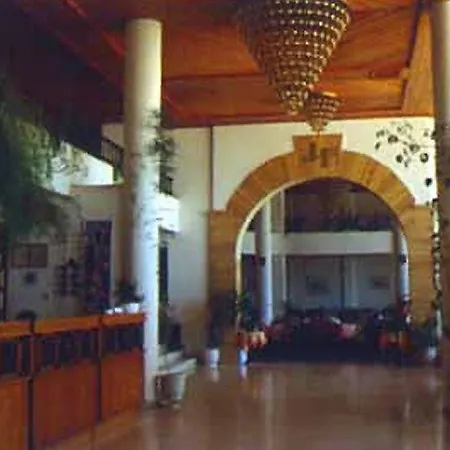 Lefkas 3*